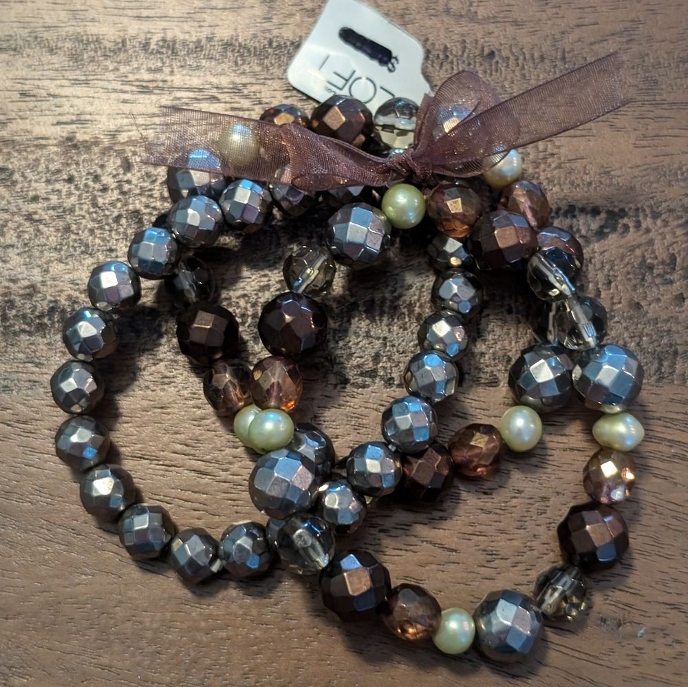 NWT LOFT 3 Strand Stretch Bracelet Set Brown Blue Pearl Beads